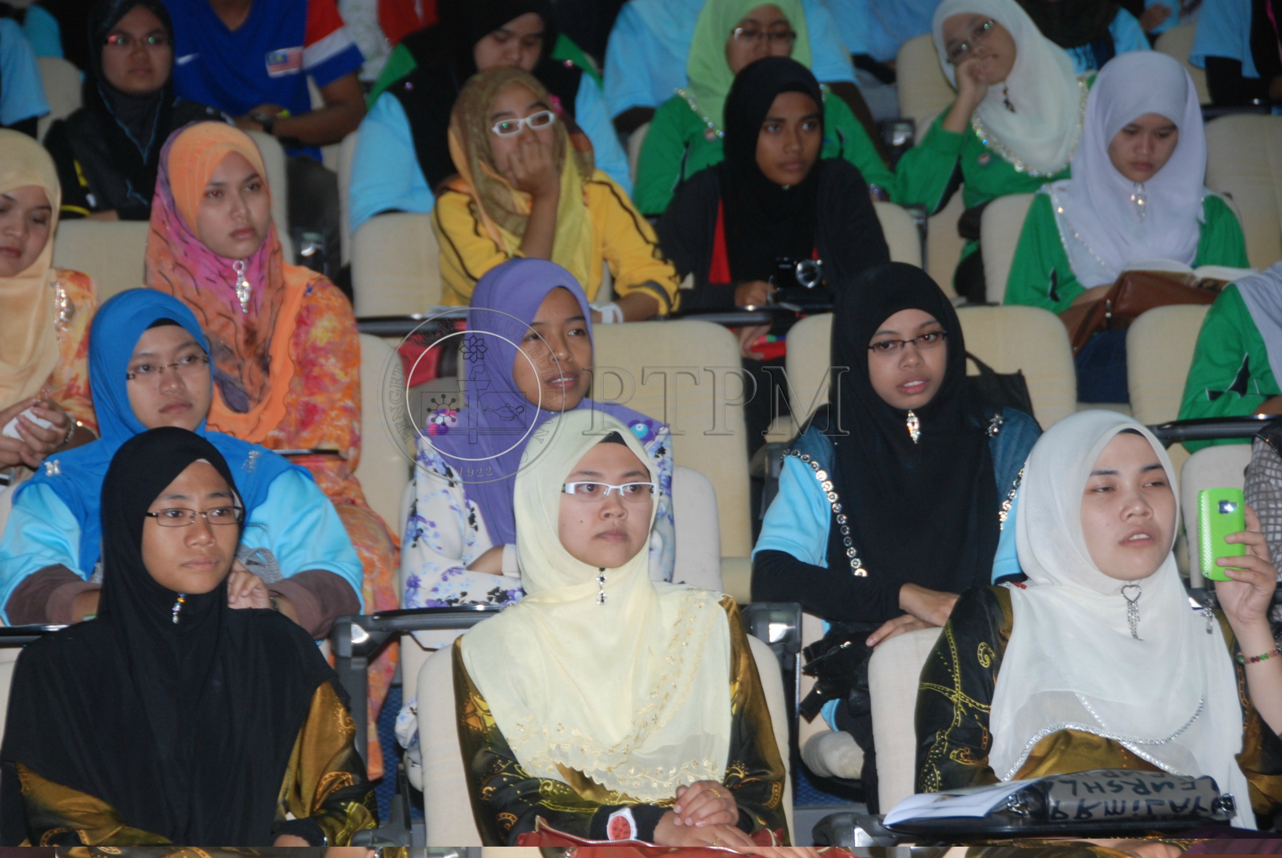 PTPM 11 113 PUISI DSC 5083